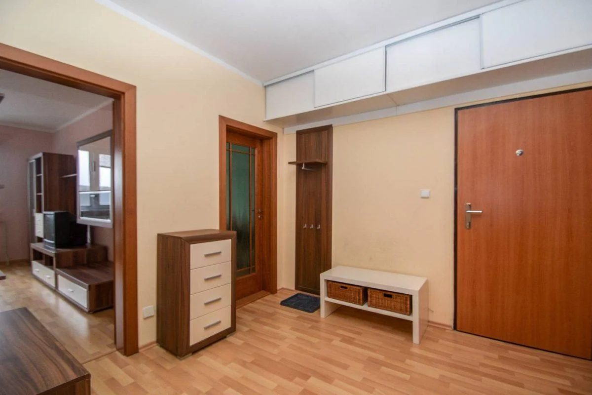 Четырехкомнатная квартира снять Братислава Karlova Ves — фото 5