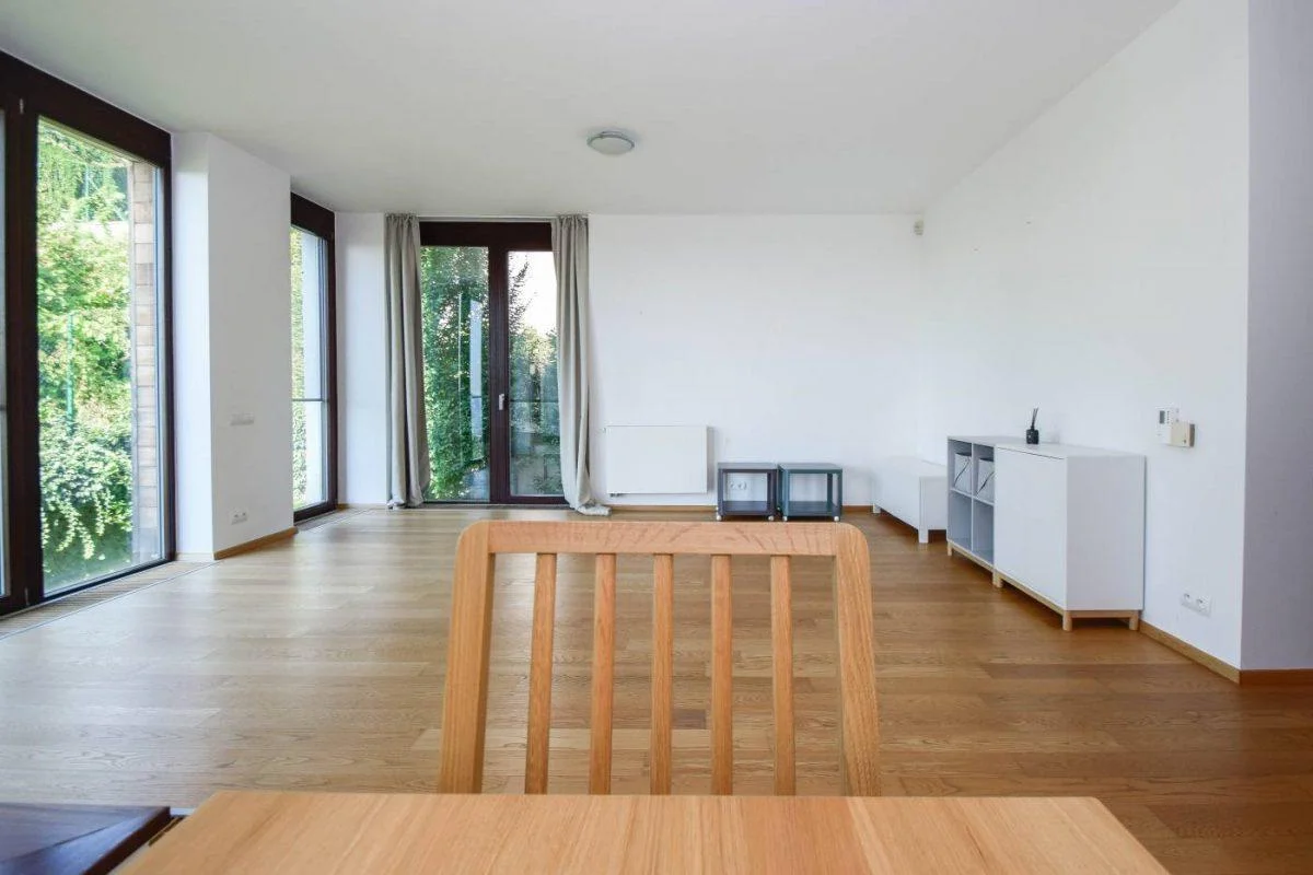 Снять двухкомнатную квартиру без мебели Братислава Parkville — фото 23
