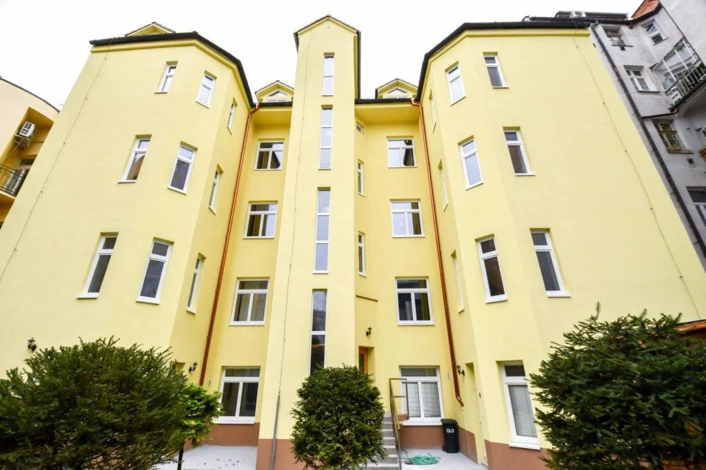 Снять квартиру студию Братислава Grösslingová