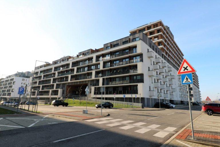 Двухкомнатная квартира снять Братислава Slnečnice