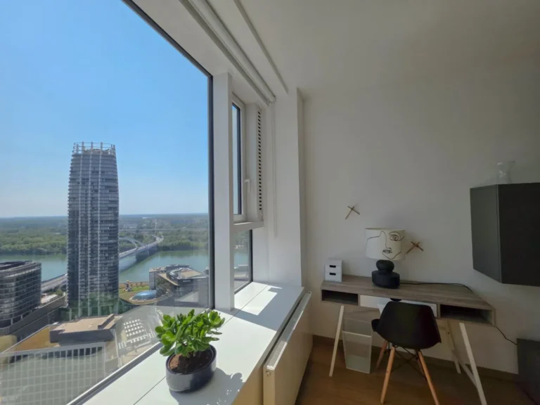 1-к квартира аренда Братислава Panorama City 32 этаж