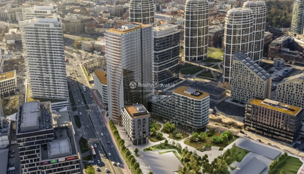 Ister Tower: визуализация жилой башни и озелененного двора в городской застройке