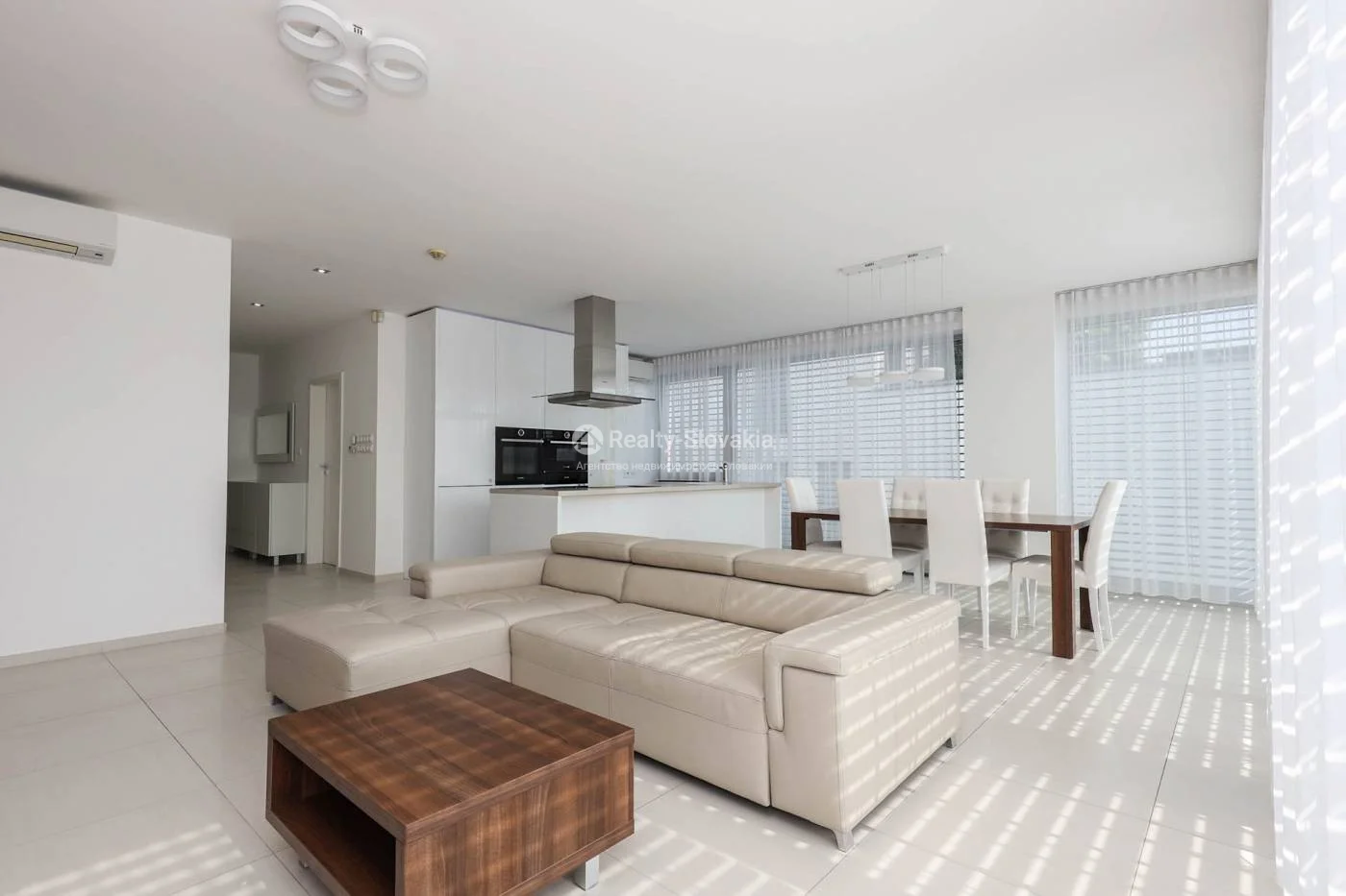 Аренда 5-комнатной квартиры 194 м² в Братиславе — Vila Terézia, Tajovského — фото 3