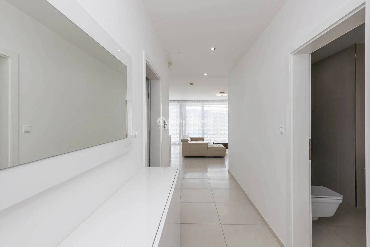 Аренда 5-комнатной квартиры 194 м² в Братиславе — Vila Terézia, Tajovského — фото 10