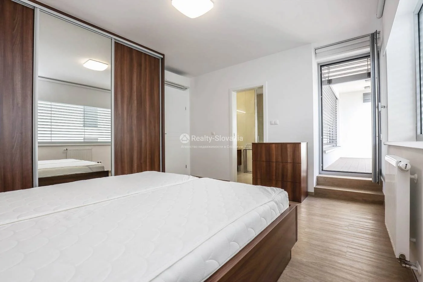 Аренда 5-комнатной квартиры 194 м² в Братиславе — Vila Terézia, Tajovského — фото 15