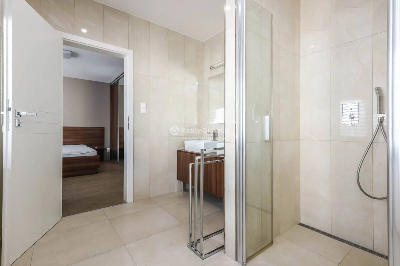 Аренда 5-комнатной квартиры 194 м² в Братиславе — Vila Terézia, Tajovského — фото 16