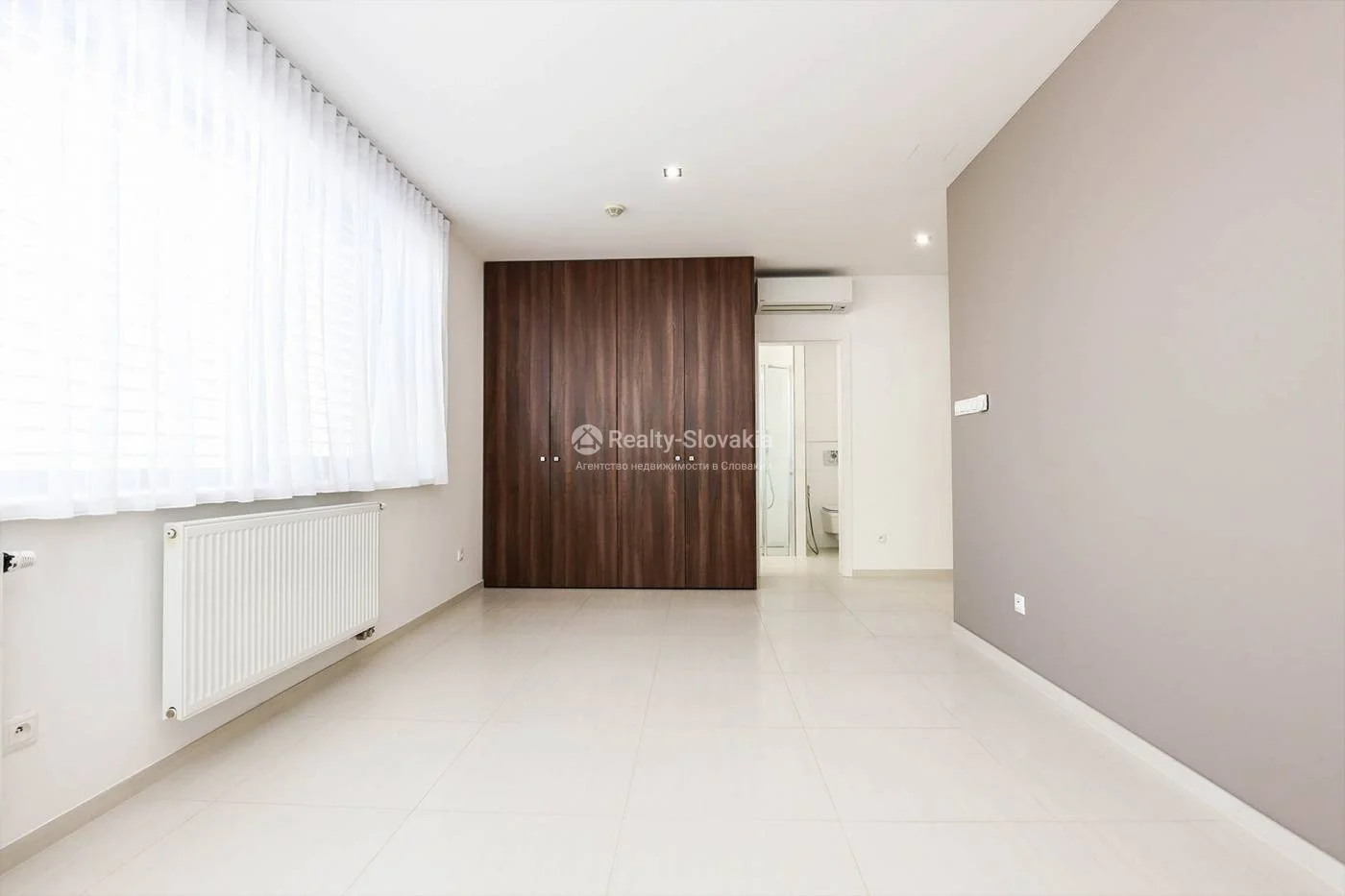 Аренда 5-комнатной квартиры 194 м² в Братиславе — Vila Terézia, Tajovského — фото 20