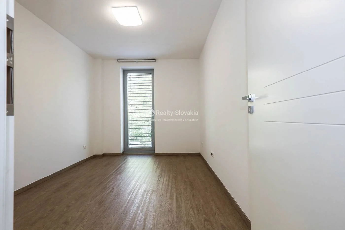 Аренда 5-комнатной квартиры 194 м² в Братиславе — Vila Terézia, Tajovského — фото 21