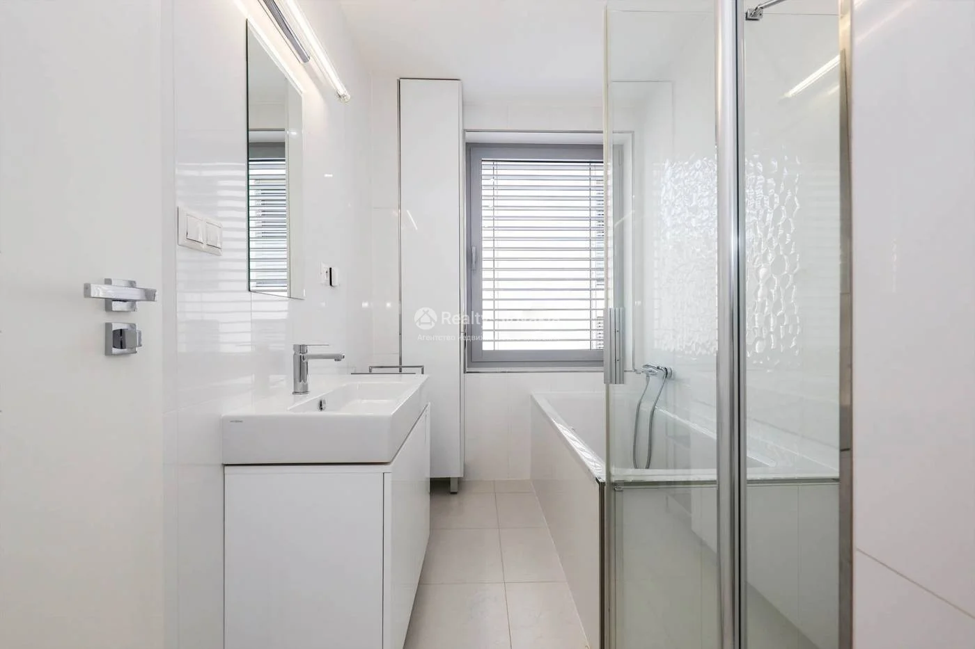 Аренда 5-комнатной квартиры 194 м² в Братиславе — Vila Terézia, Tajovského — фото 24