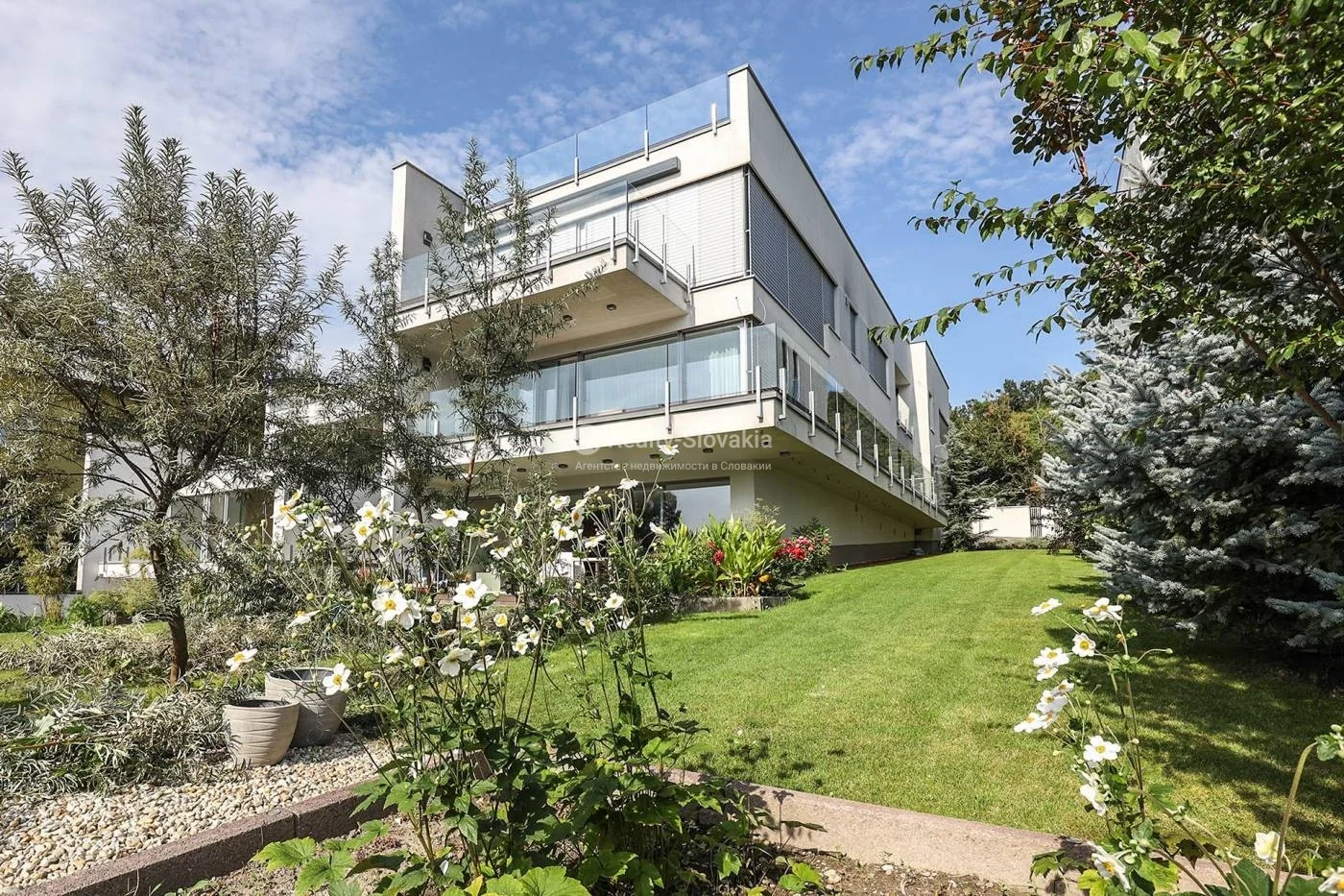 Аренда 5-комнатной квартиры 194 м² в Братиславе — Vila Terézia, Tajovského — фото 36